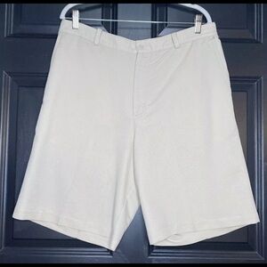 Nike Golf Dri Fit Khaki Textured Flat Front Shorts Size 36 Pockets 10" Inseam